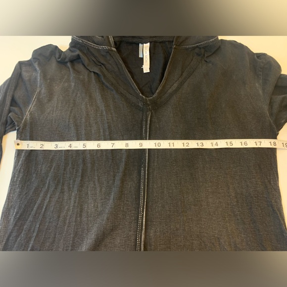 Anthropologie Mur Mur tunic top, black charcoal with side slits, wmns small (R) - Picture 7 of 7